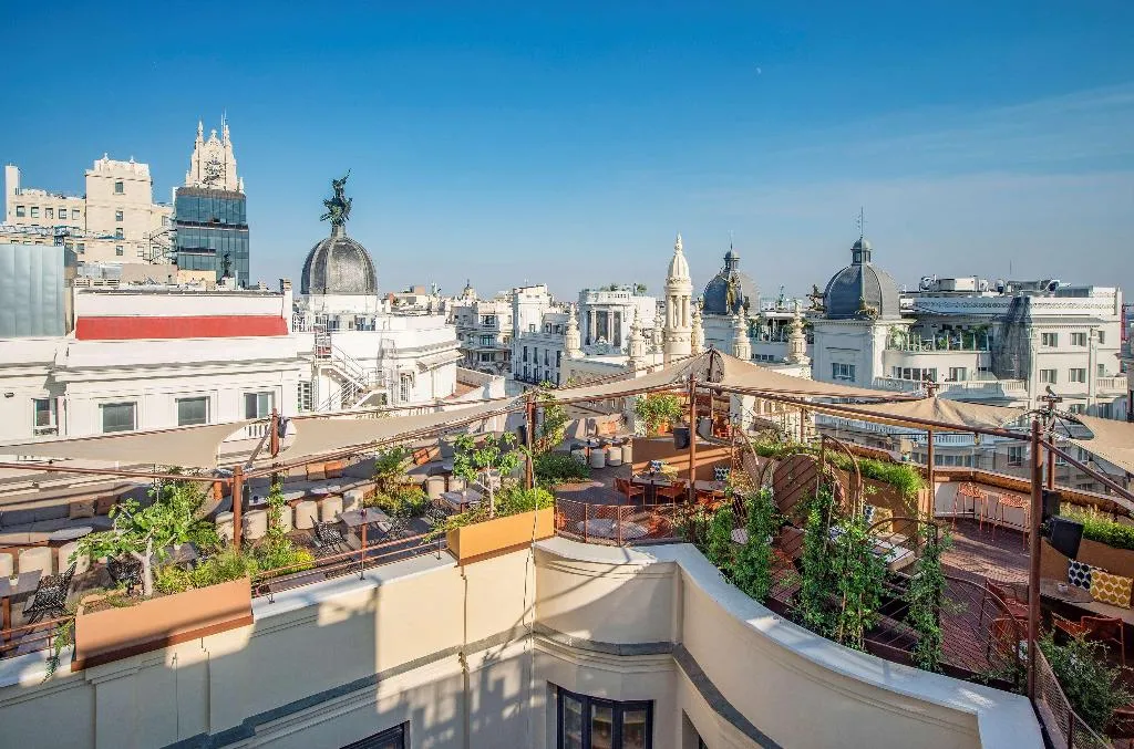 Sports and Entertainment, Innside Madrid Gran Via, Madrid