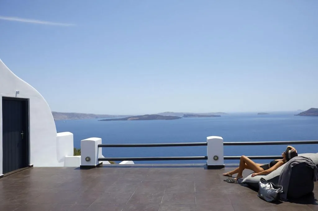 General view, Oia Suites, Santorini