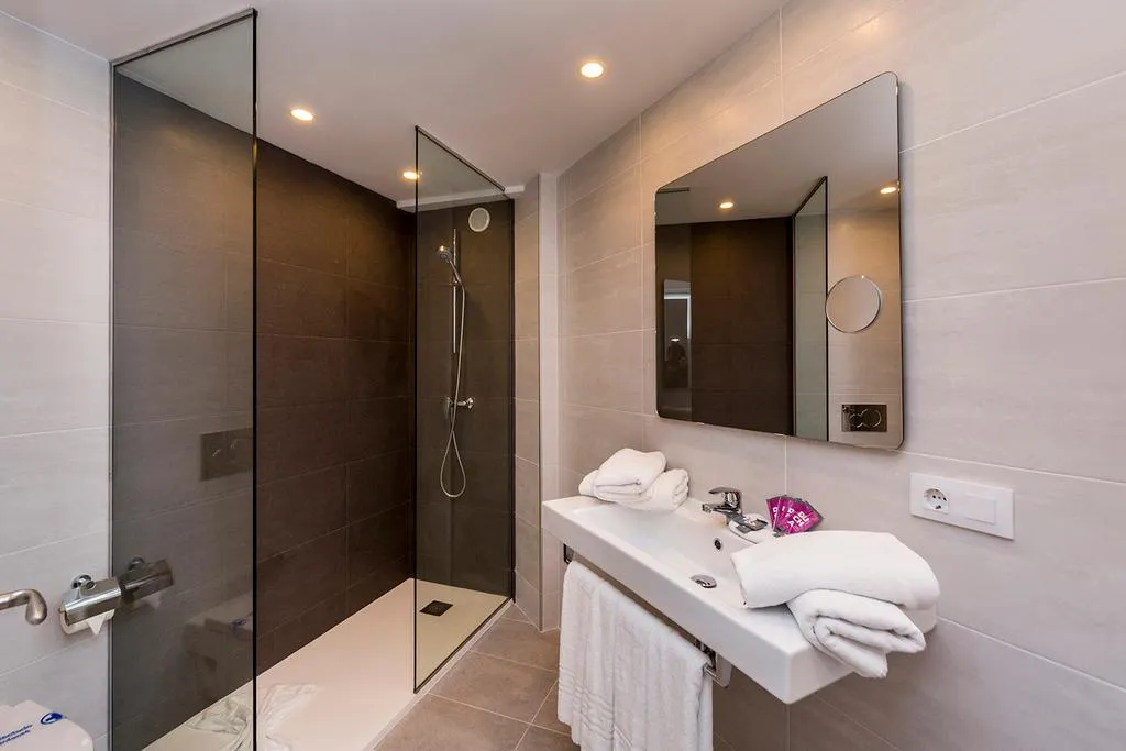 SUITE SUPERIOR TWO BEDROOMS Room, Comitas Floramar, Menorca