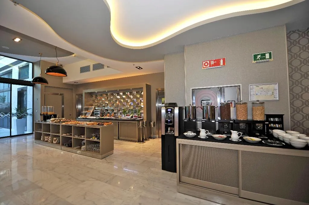 Conferences, Hotel Indigo Barcelona Plaza Catalunya, Barcelona