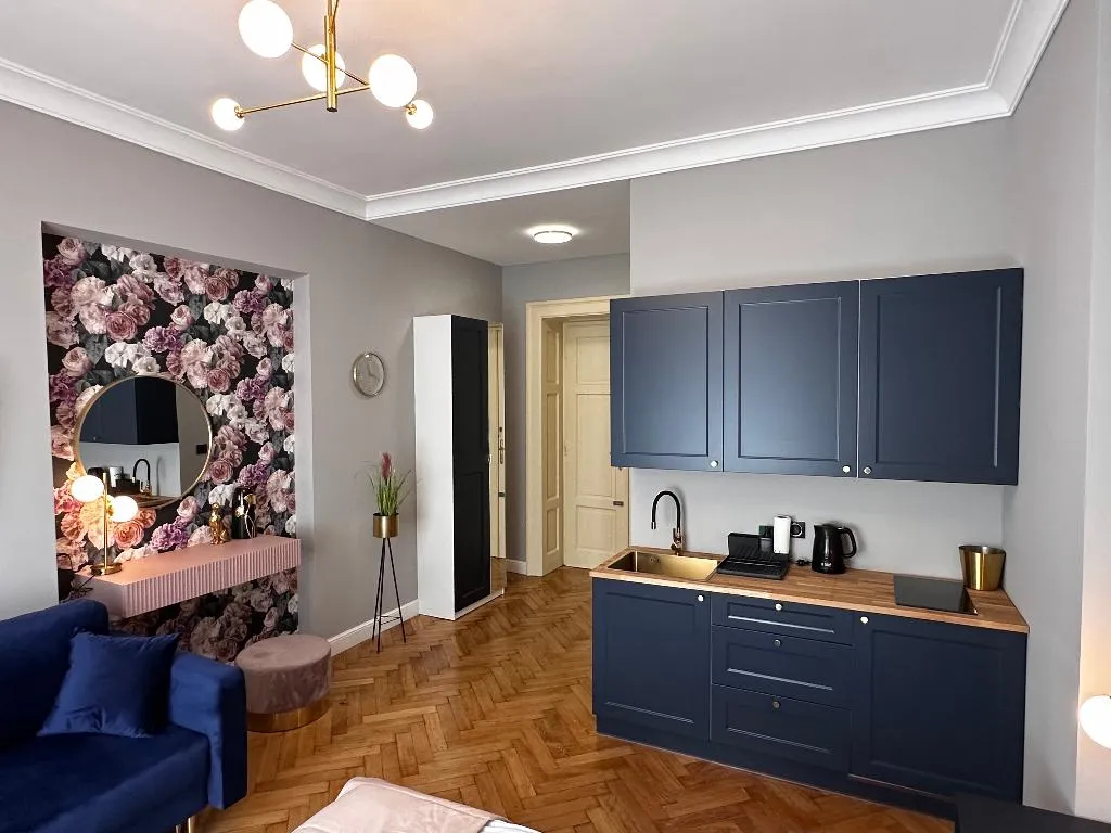 STUDIO SUPERIOR Room, The Spiski Palace Apartments, Krakow