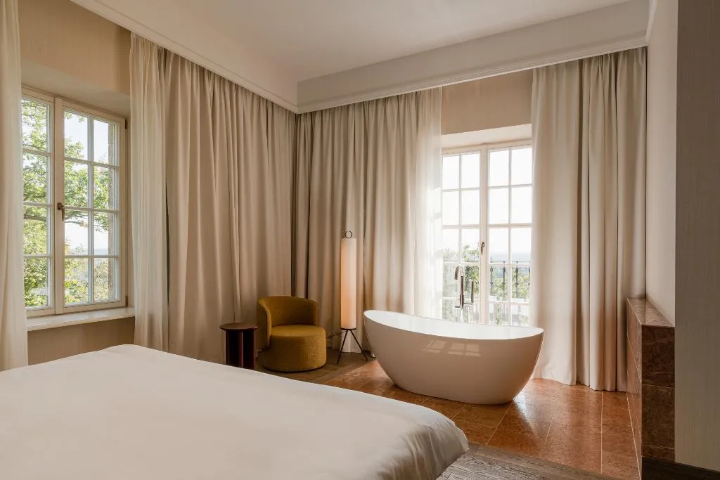 APARTMENT WITH VIEWS Room, Zinar Castle Krakow, Krakow