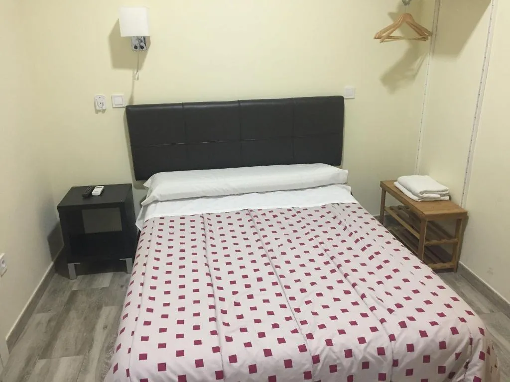 Room, Jqc Rooms, Madrid