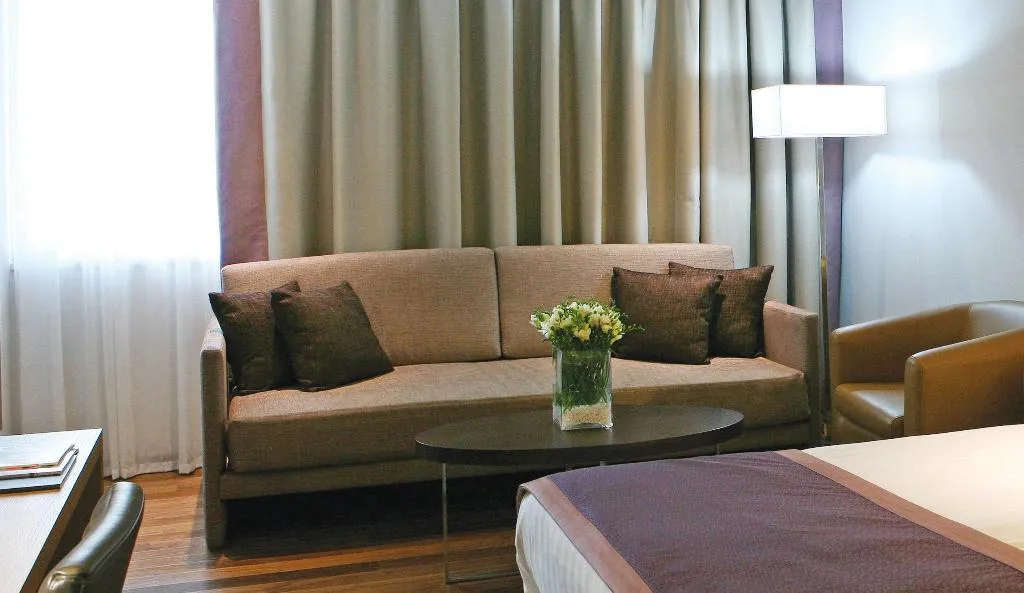 Room STANDARD Room, Crowne Plaza Limassol, Cyprus