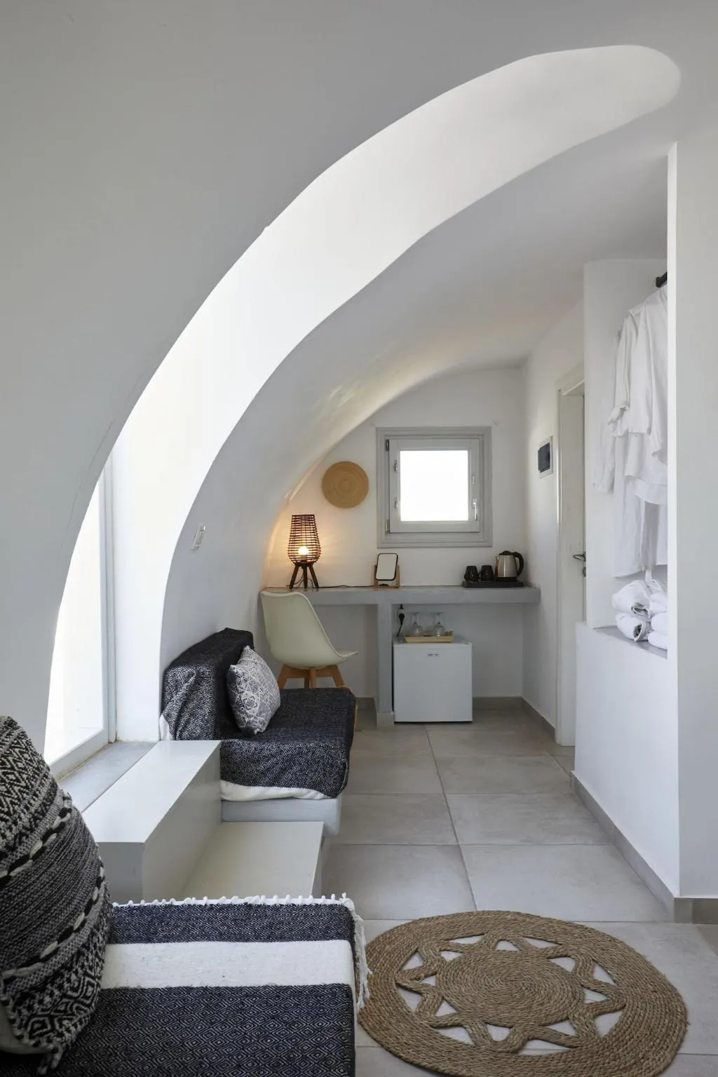 Room, Sunset Faros, Santorini