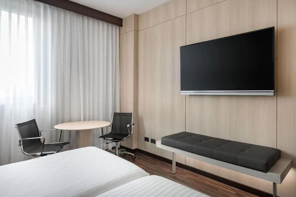 DOUBLE KING SIZE BED Room, AC Firenze, Florence