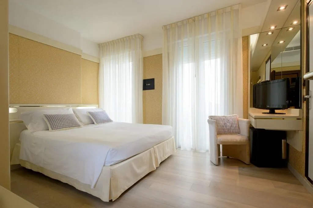 DOUBLE COMFORT Room, Hotel The Originals Venise Sud Bristol Chioggia, Venice