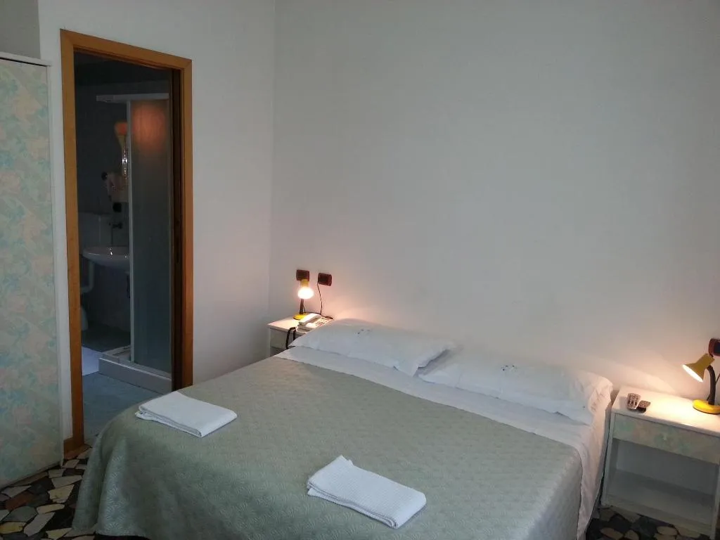 Room, Hotel Clodia, Venice