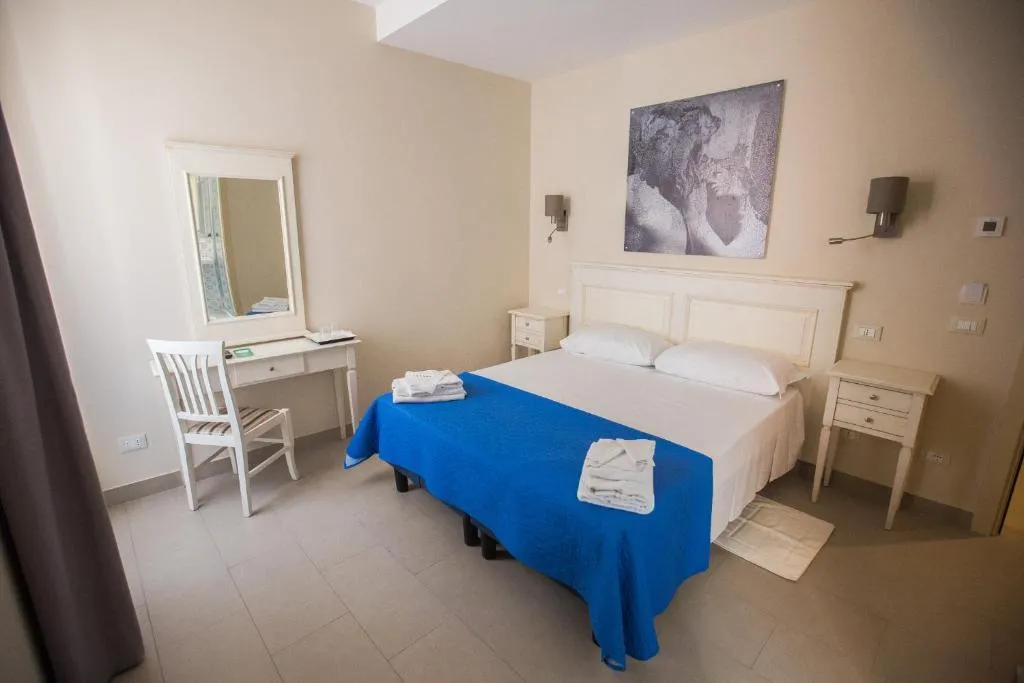 DOUBLE ANNEX Room, Grifo, Rome