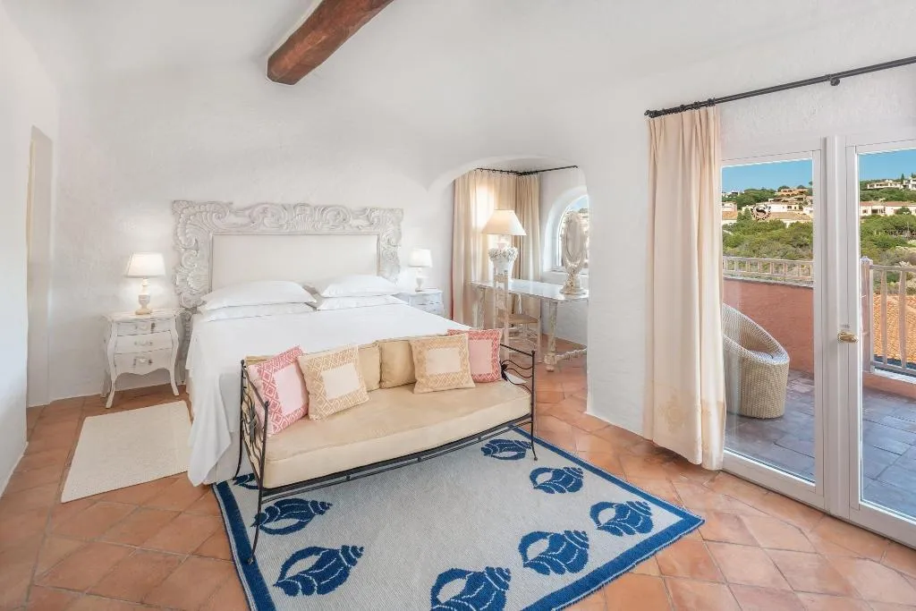 SUITE PREMIUM WITH VIEWS Room, Cervo, Olbia