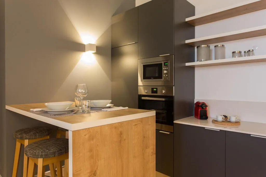 Room, Feels Like Home Chiado Prime Suites, Lisbon