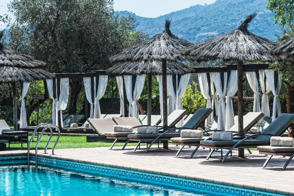 Pool, Salles Hotel & SPA Mas Tapiolas, Costa Brava