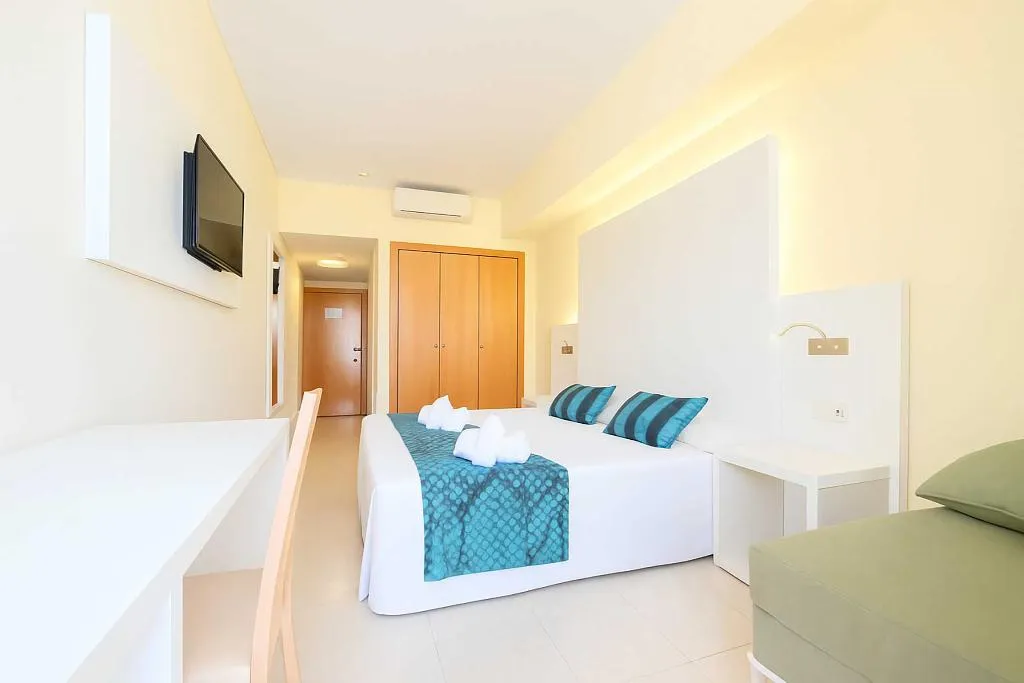 TWIN STANDARD Room, AzuLine Hotel Pacific, Ibiza