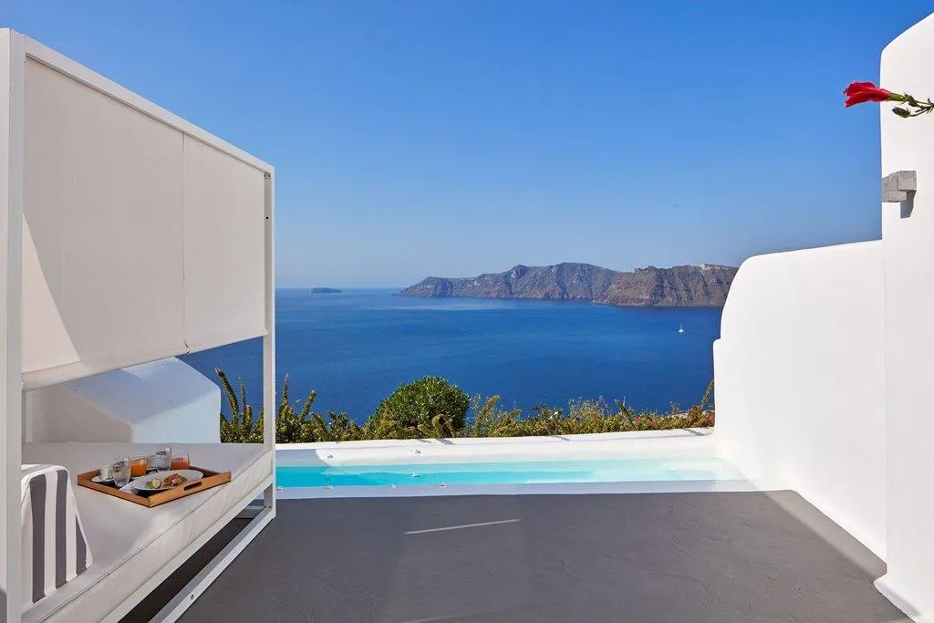 SUITE SEA VIEW HONEYMOON Room, Katikies Santorini - Gea House The Leading Hotels, Santorini