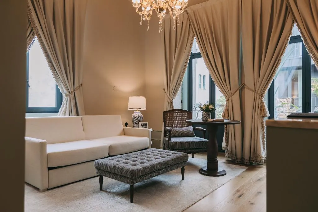 APARTMENT SUPERIOR Room, Torel Palace Porto, Porto