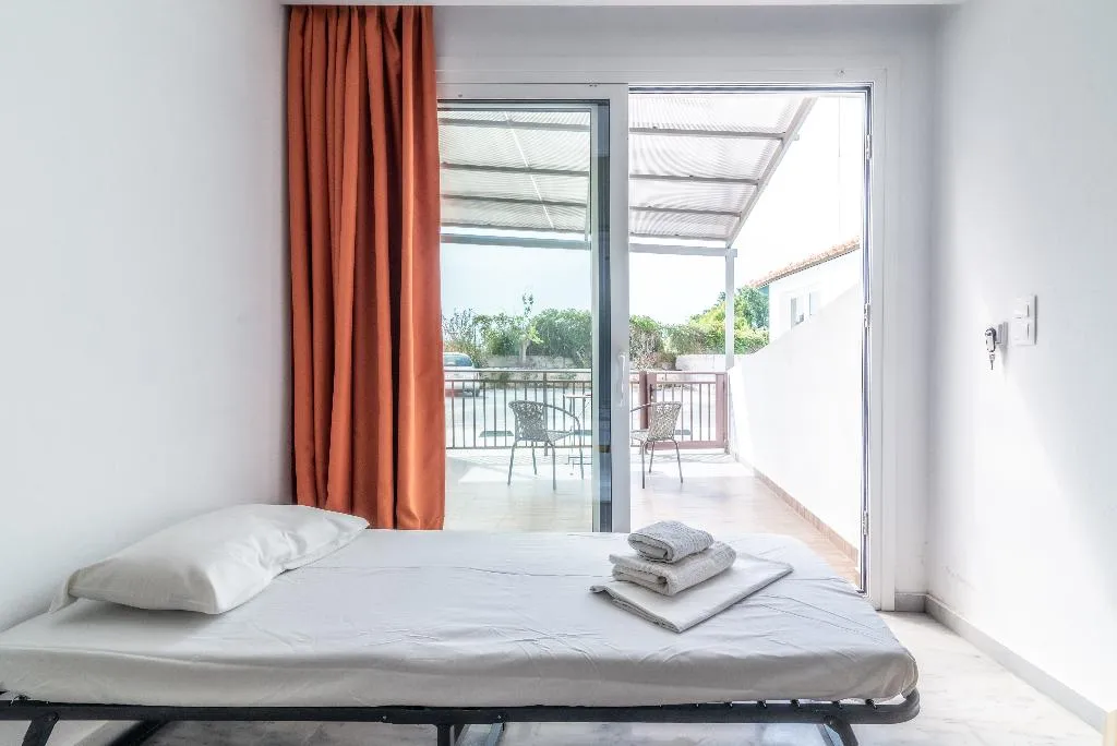 DOUBLE ONE BEDROOM ONE BATHROOM Room, Prince Of Lillies, Crete