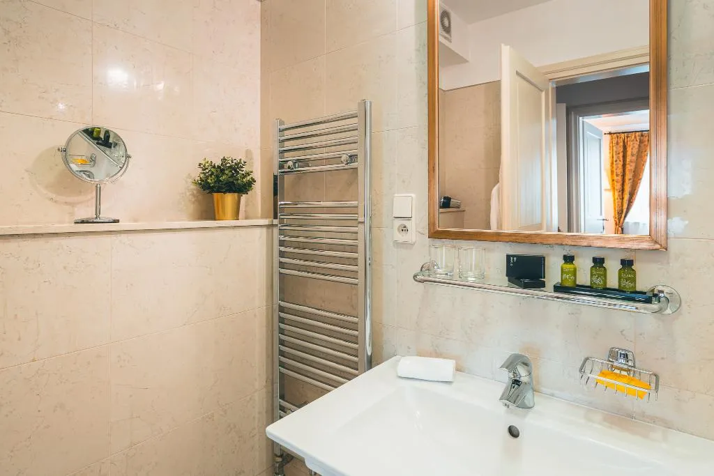 Double or Twin DELUXE Room, Appia Hotel Residence Prague, Prague