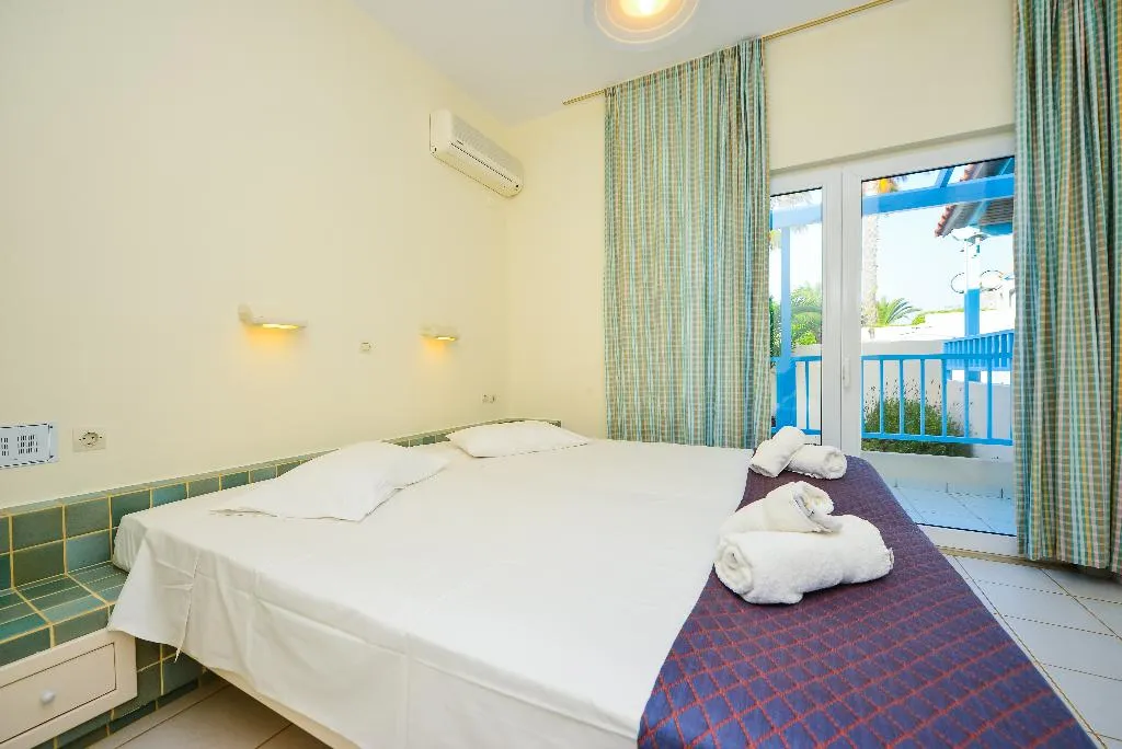 APARTMENT SUPERIOR TWO BEDROOMS Room, Golden Dream Apartments, Crete