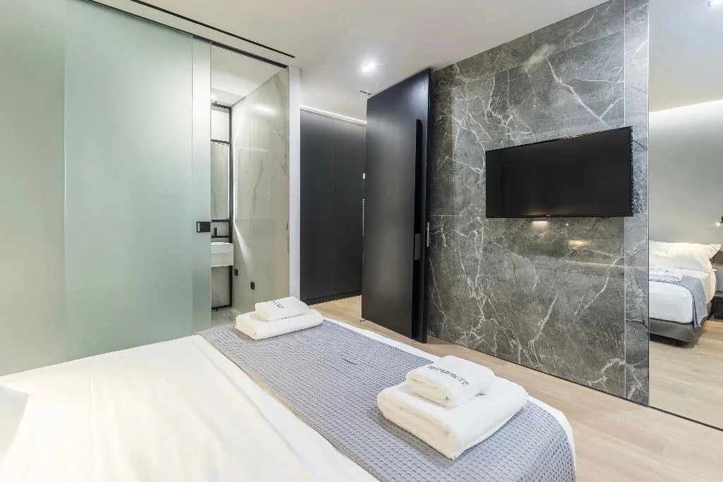 JUNIOR SUITE STANDARD Room, The Duke Boutique Suites, Athens