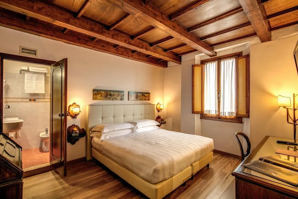 Room, Croce Di Malta Florence, Florence
