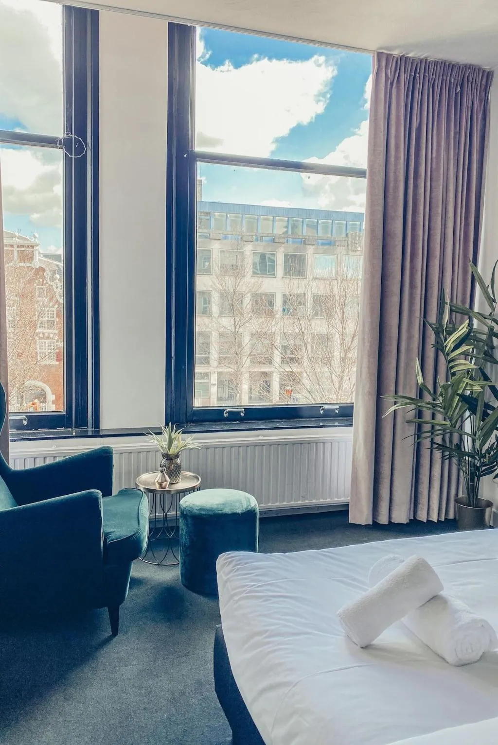Room, Mr. Monkey Amsterdam, Amsterdam