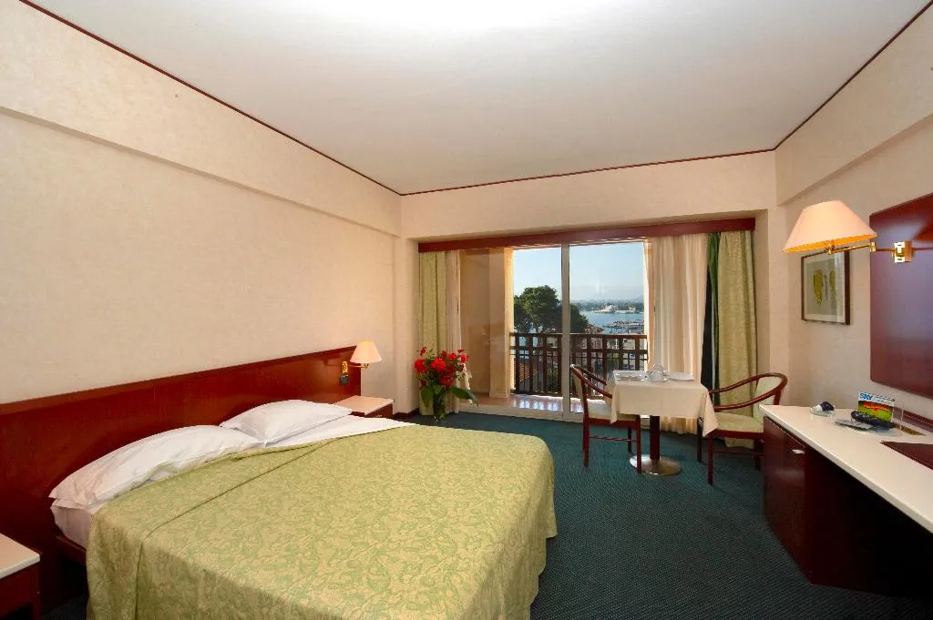 SINGLE GARDEN VIEW Room, Splendid Hotel La Torre, Palermo