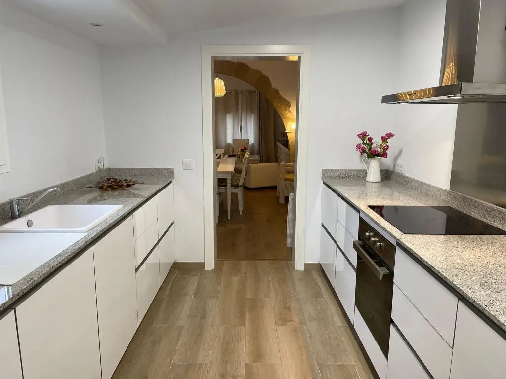HOUSE TWO BEDROOMS WITH AIR CONDITIONING Room, Torre Playa, Majorca