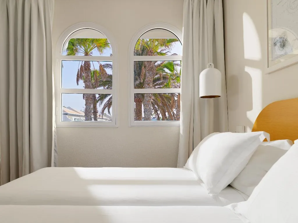 JUNIOR SUITE STANDARD Room, H10 Ocean Suites, Fuerteventura