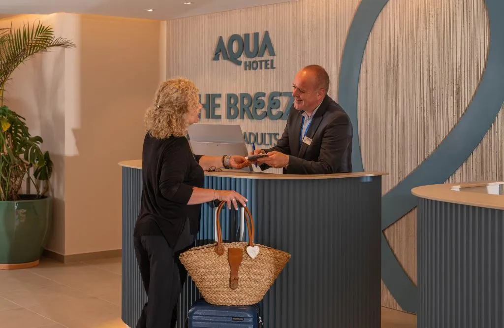 Lobby, AQUA Hotel The Breeze & Spa - Adults Only +18, Costa Brava