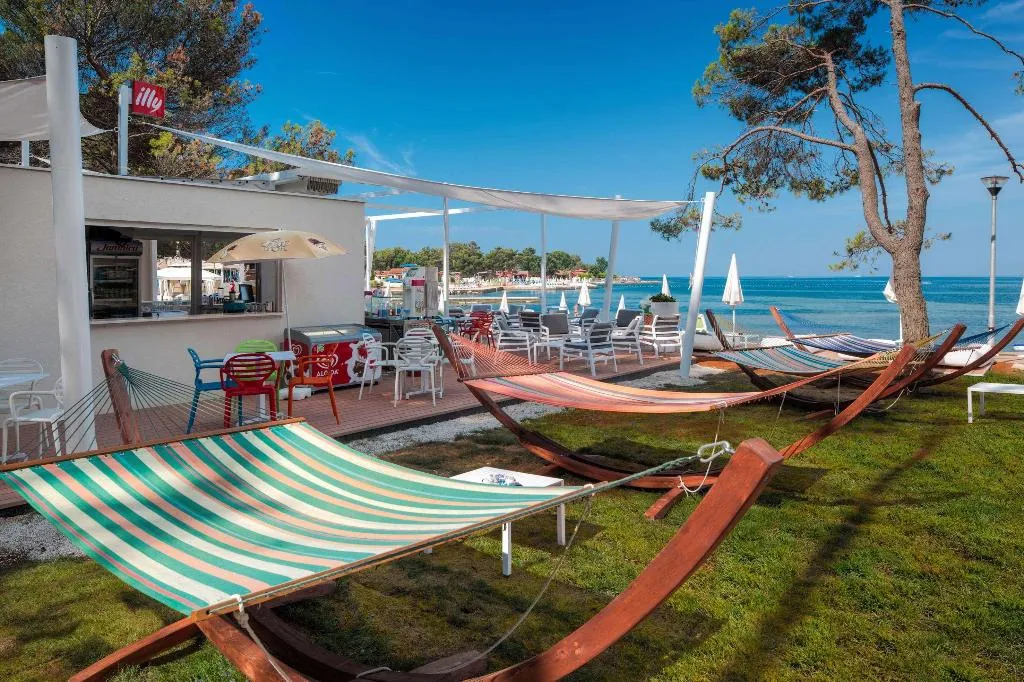 Beach, Apartments Stella Plava Laguna, Istria