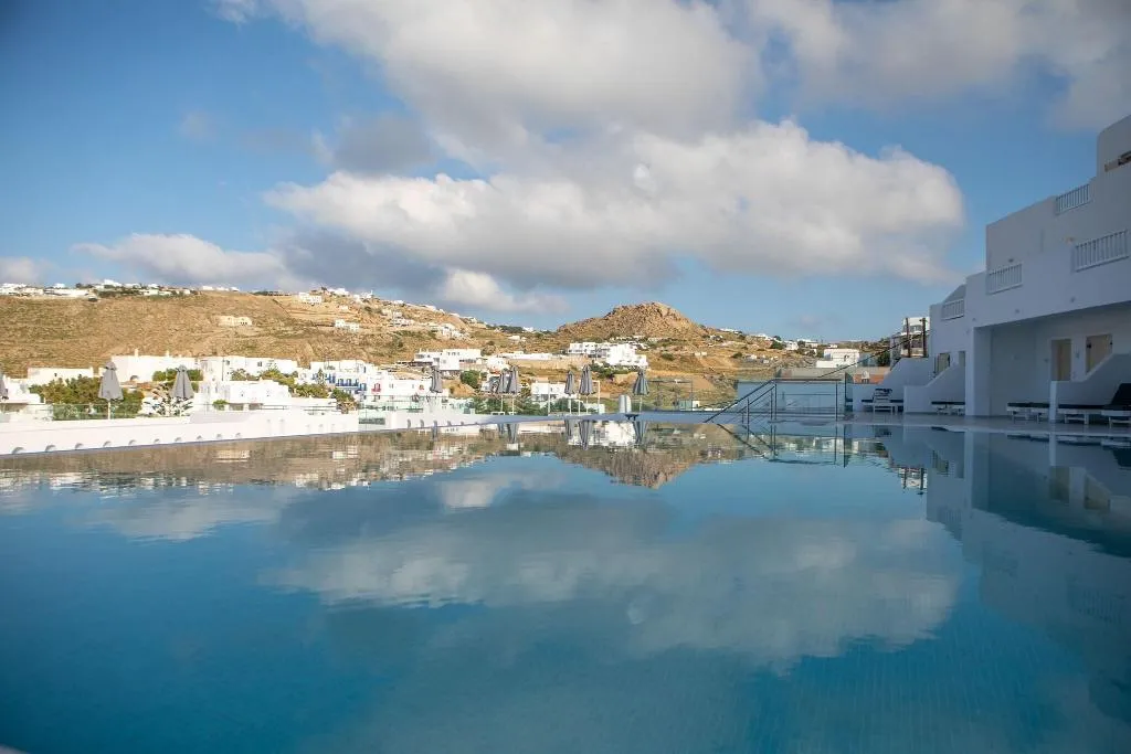 General view, The George Hotel, Mykonos