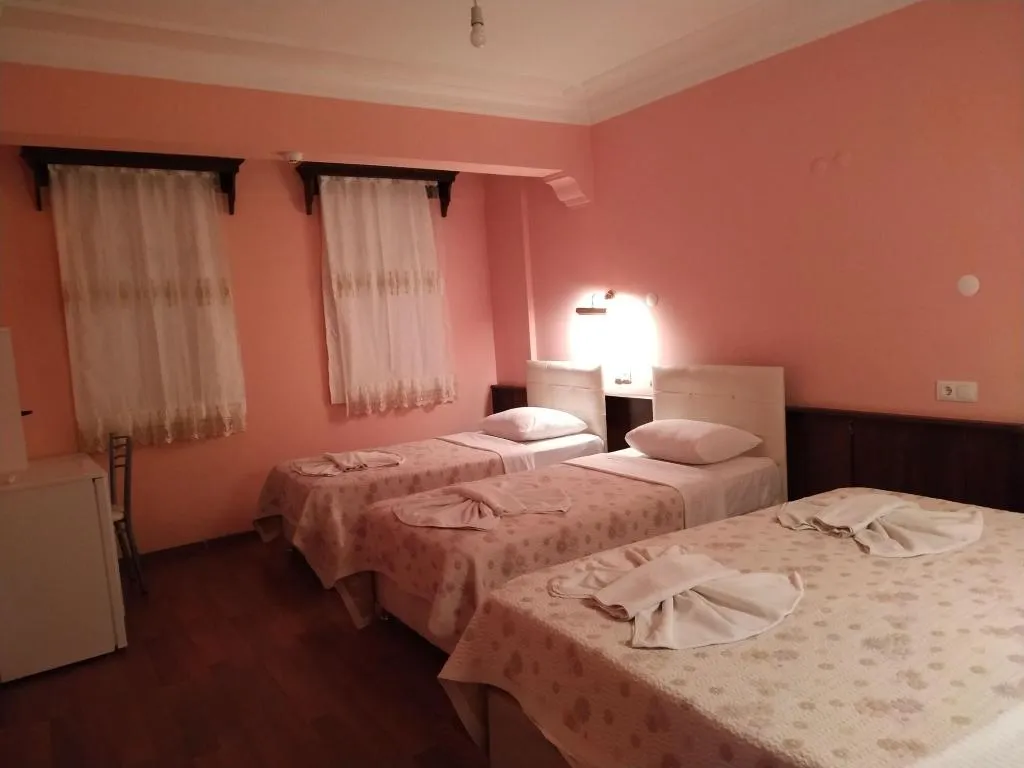 Room, Ephesus Centrum, Izmir