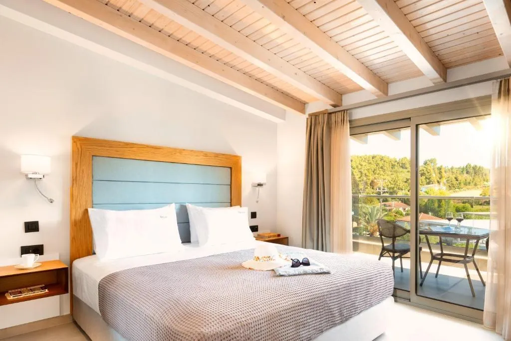 DOUBLE SUPERIOR Room, Chrousso Village, Halkidiki