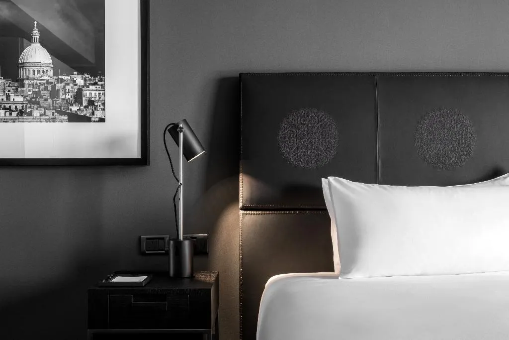 SUITE DELUXE Room, InterContinental Malta, Malta