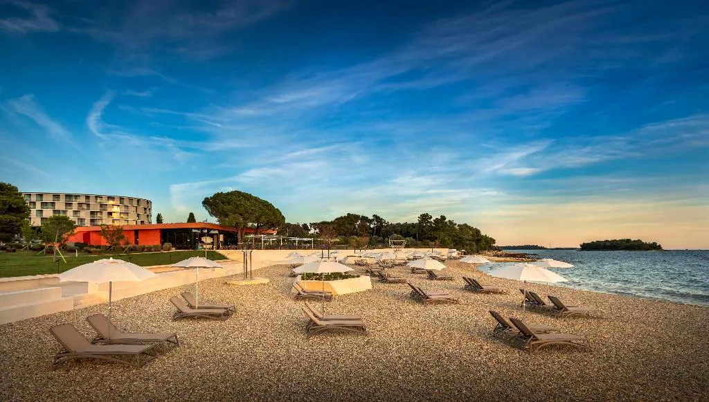 Beach, Family Hotel Amarin by Maistra Select, Istria