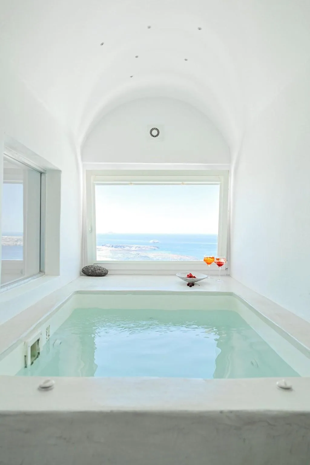 Room, Aeifos Boutique Hotel, Santorini