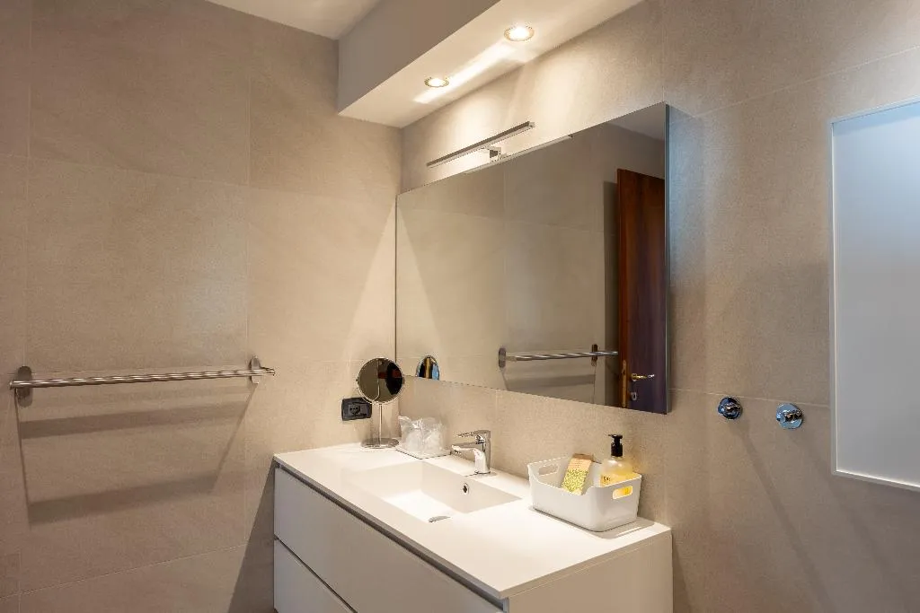 SUITE LUXURY Room, Hotel Gardenia Sirmione, Milan