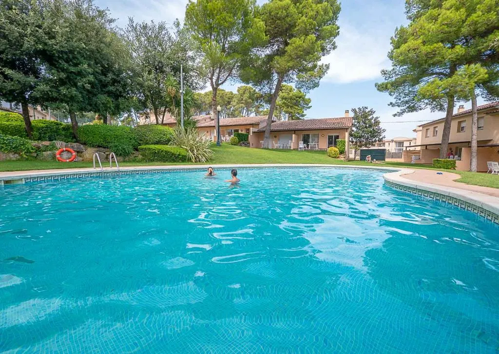 VILLA THREE BEDROOMS Room, Golf Beach, Costa Brava
