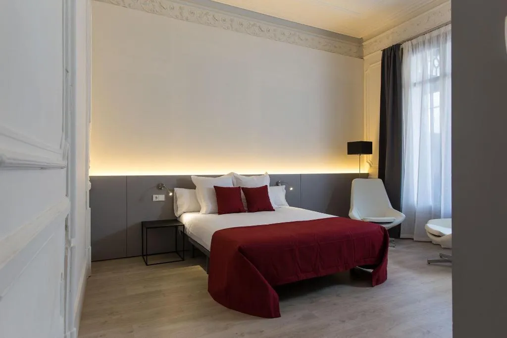 Room, Izaila Plaza Catalunya, Barcelona
