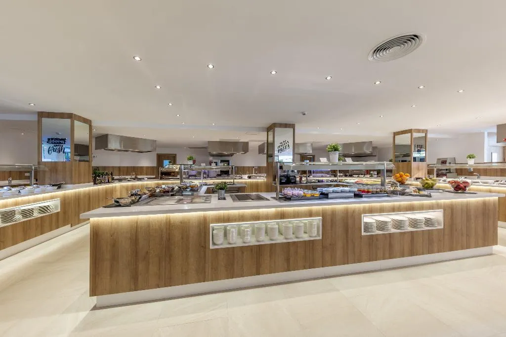 Restaurant, Zafiro Palmanova, Majorca