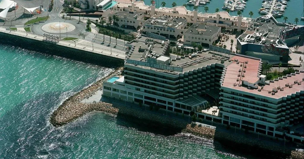 General view, Suit d M correct code to use 3695, Costa Blanca