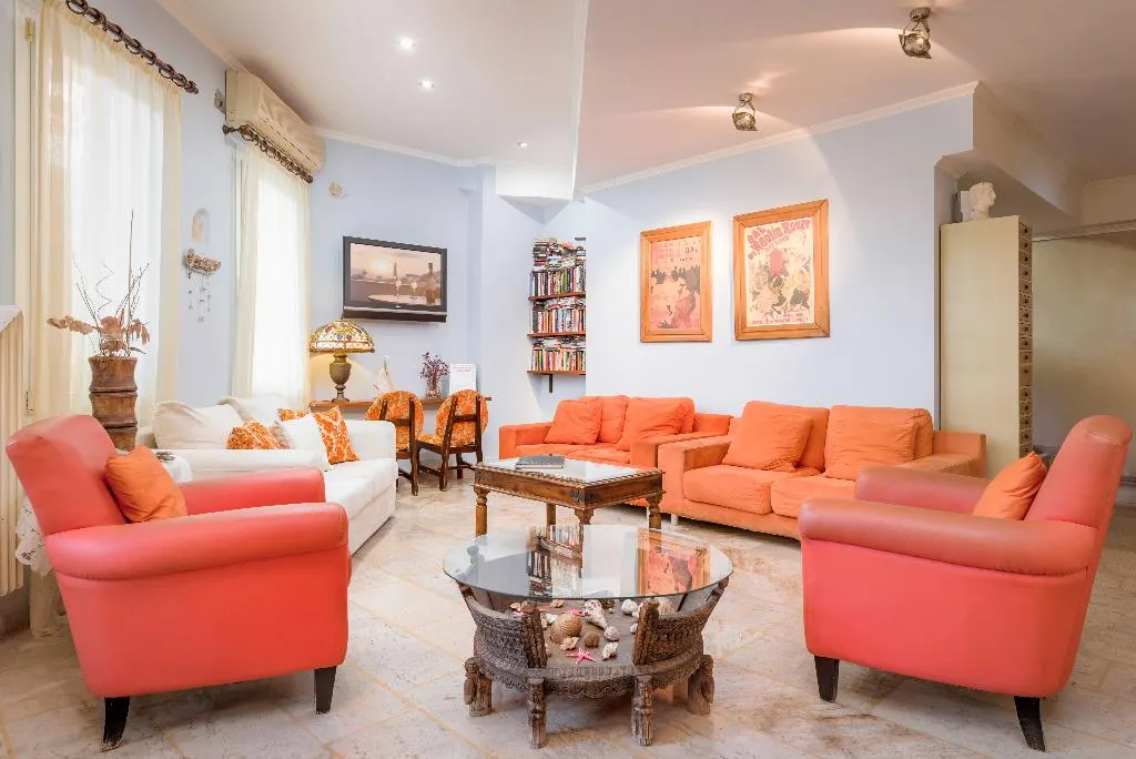 Lobby, Virginia Hotel, Samos