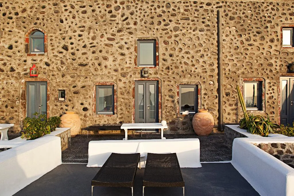 SUITE CAPACITY 3 Room, Homeric Poems, Santorini