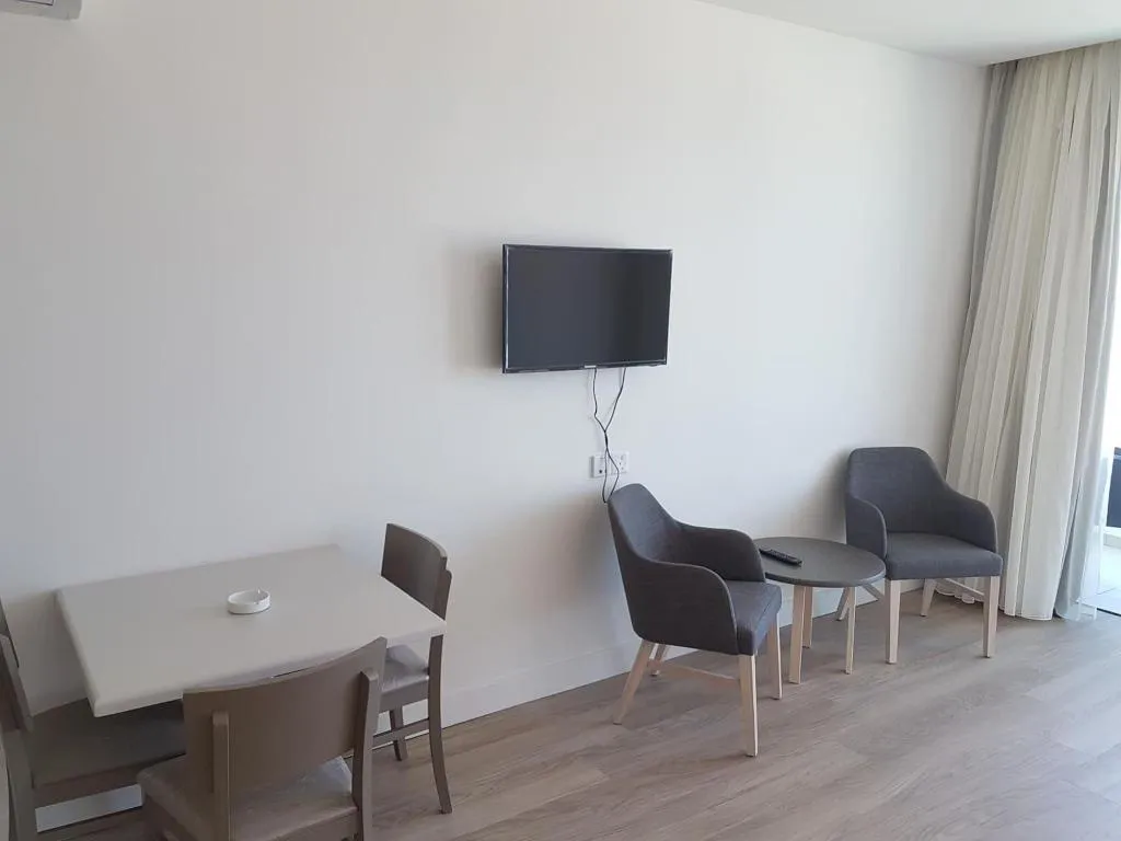 Room, Melini Hotel Suites, Cyprus