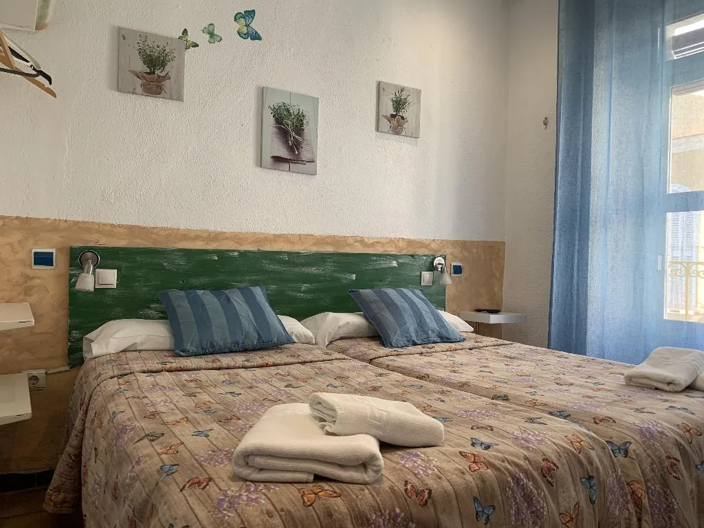 Double or Twin STANDARD Room, Pension Giraldilla, Seville