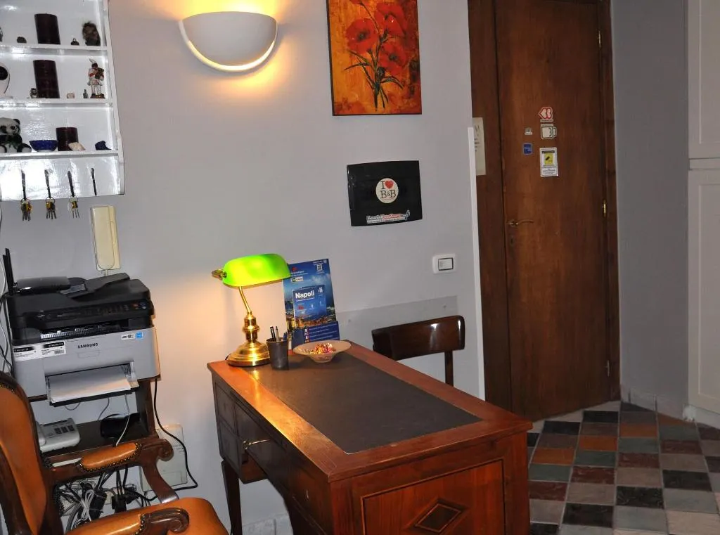 Lobby, Firenze 32, Naples