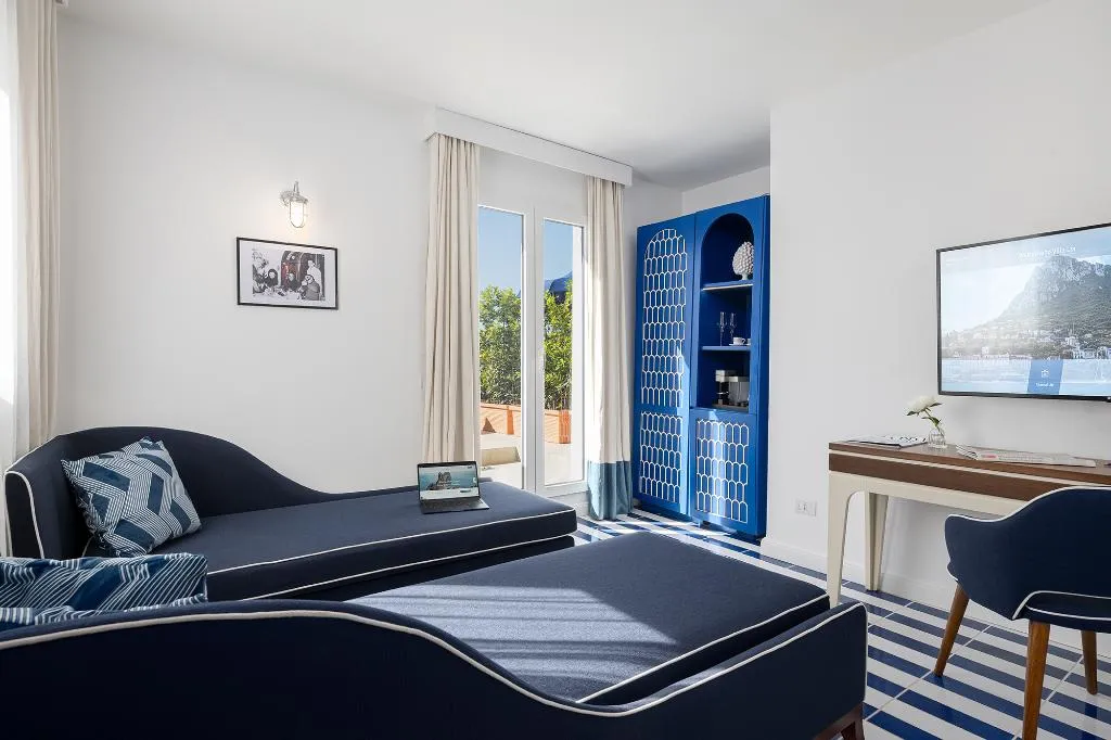 SUITE SEA VIEW WITH TERRACE Room, Villa Lia Hotel Capri, Naples