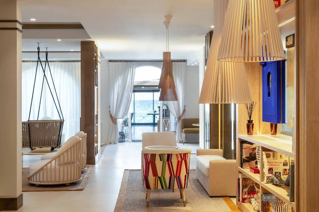 Lobby, Eight Hotel Paraggi, Cagliari