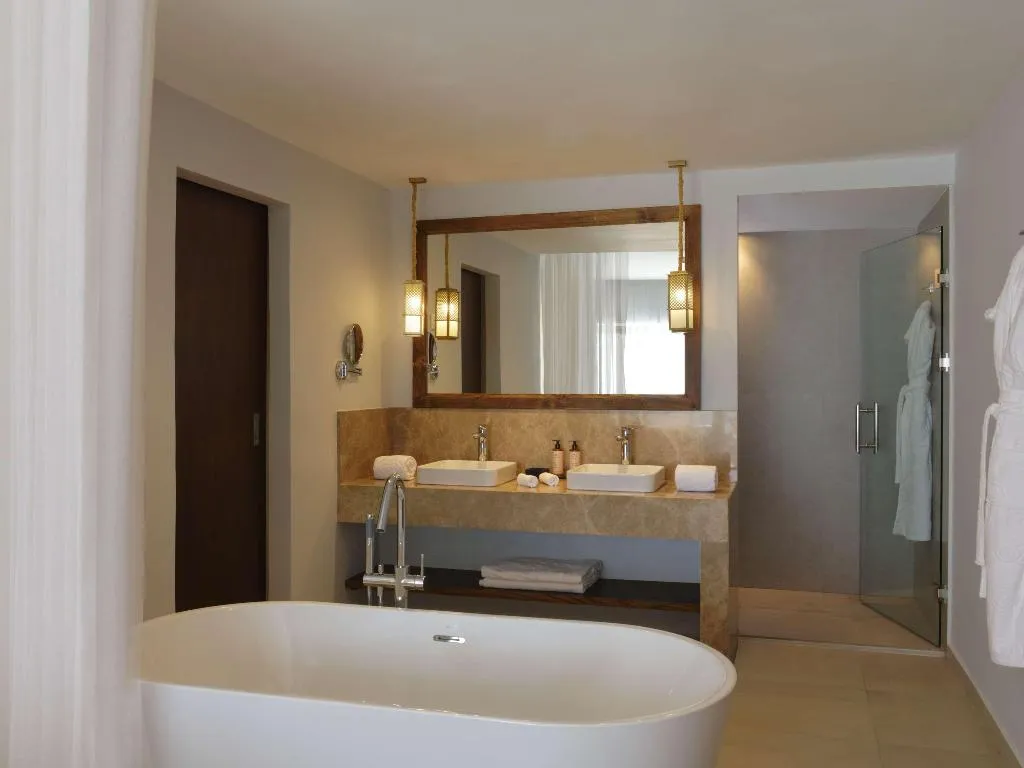 SUITE OCEAN VIEW KING BED Room, Sofitel Agadir Royal Bay Resort, Agadir