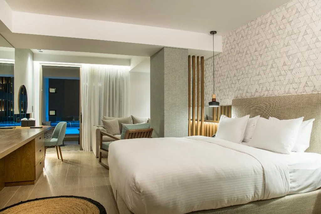 SUITE WITH PRIVATE POOL Room, AKASHA Beach Hotel and Spa, Crete